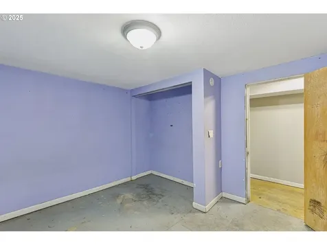 502 NW 77th Street Vancouver WA 98665