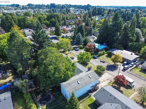 502 NW 77th Street Vancouver WA 98665