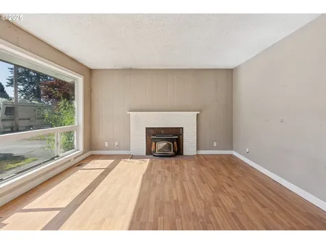 502 NW 77th Street Vancouver WA 98665