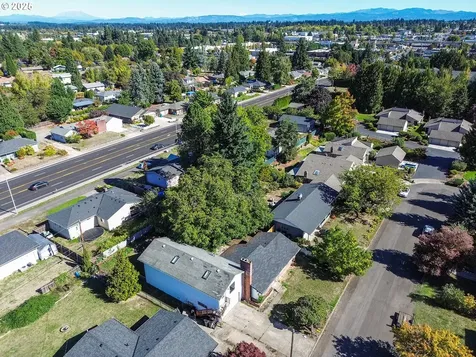 502 NW 77th Street Vancouver WA 98665