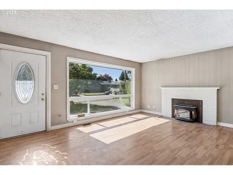 502 NW 77th Street Vancouver WA 98665