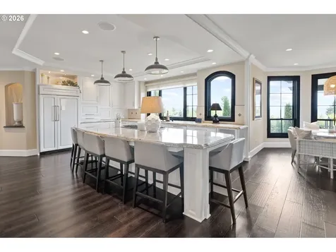 24770 SW Valley View Road West Linn OR 97068