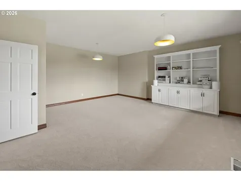 24770 SW Valley View Road West Linn OR 97068