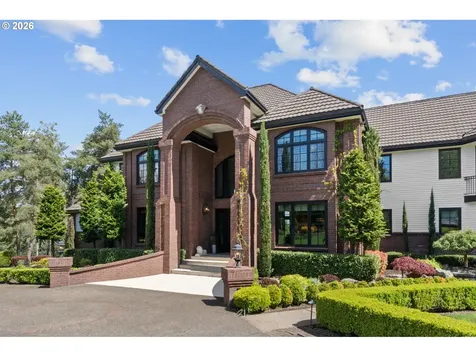 24770 SW Valley View Road West Linn OR 97068
