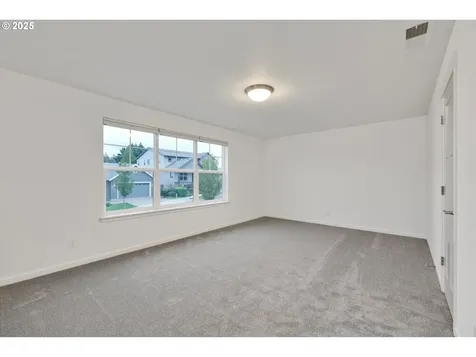 13087 SE Gateway Drive Happy Valley OR 97086