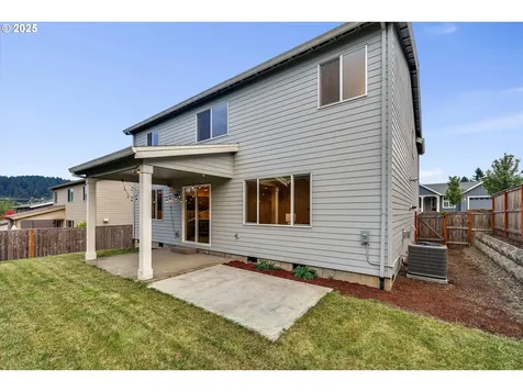 13087 SE Gateway Drive Happy Valley OR 97086