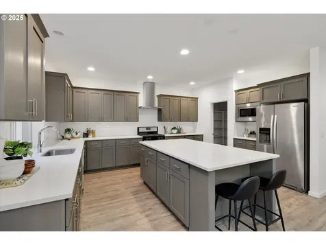13087 SE Gateway Drive Happy Valley OR 97086