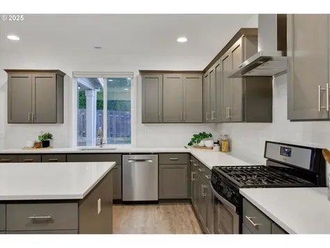 13087 SE Gateway Drive Happy Valley OR 97086
