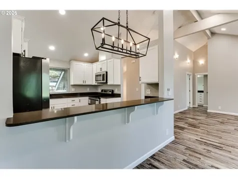 7218 Elderberry Street Springfield OR 97478