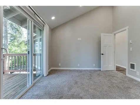 7218 Elderberry Street Springfield OR 97478