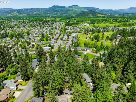 7218 Elderberry Street Springfield OR 97478