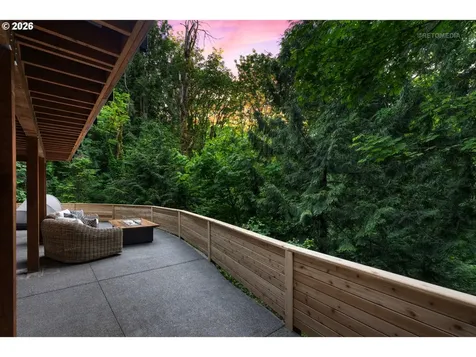 12119 SE Henderson Drive Portland OR 97266
