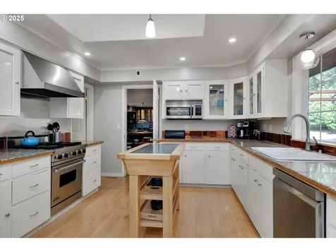 8815 SW Oleson Road Portland OR 97223