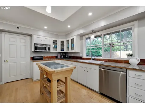 8815 SW Oleson Road Portland OR 97223