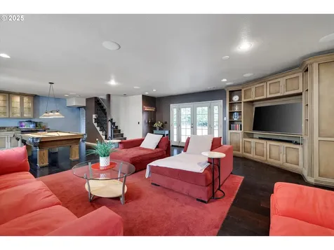 8815 SW Oleson Road Portland OR 97223