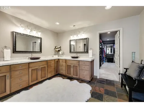 8815 SW Oleson Road Portland OR 97223