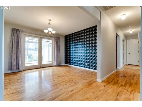 2424 Leyton Lane Eugene OR 97404