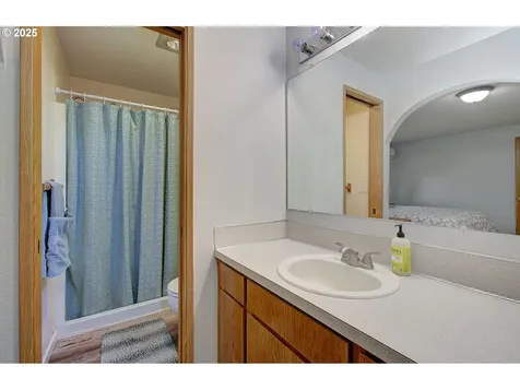 4803 NE 139th Avenue Vancouver WA 98682