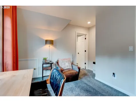 1936 NW Yorkshire Lane Portland OR 97229