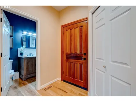 1936 NW Yorkshire Lane Portland OR 97229
