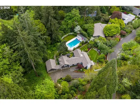 3926 SW Martins Lane Portland OR 97239