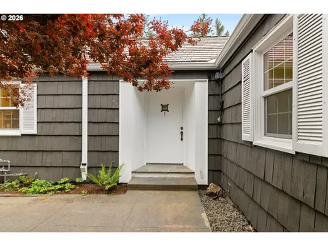 3926 SW Martins Lane Portland OR 97239