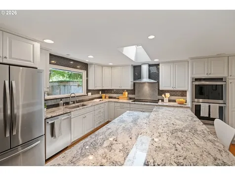 8450 SW 89th Avenue Portland OR 97223