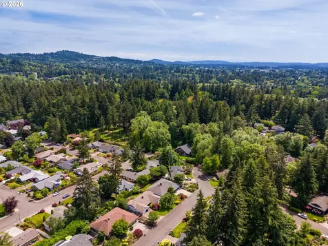 8450 SW 89th Avenue Portland OR 97223
