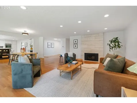 8450 SW 89th Avenue Portland OR 97223