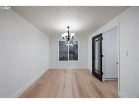 14875 SW Mockingbird Court Beaverton OR 97007