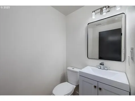 14875 SW Mockingbird Court Beaverton OR 97007