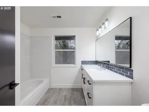 14875 SW Mockingbird Court Beaverton OR 97007