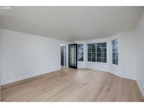 14875 SW Mockingbird Court Beaverton OR 97007