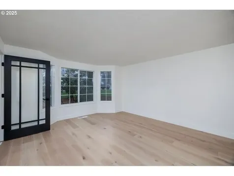 14875 SW Mockingbird Court Beaverton OR 97007