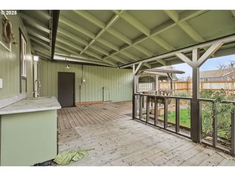 777 60th Street Springfield OR 97478
