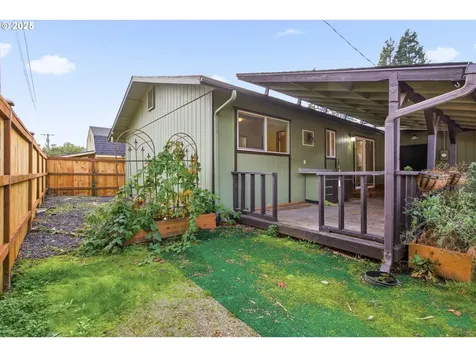777 60th Street Springfield OR 97478