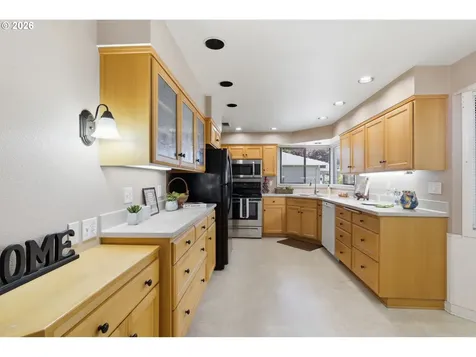 825 Louis Street Eugene OR 97402