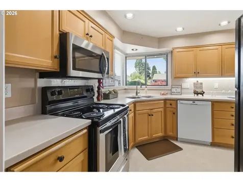 825 Louis Street Eugene OR 97402