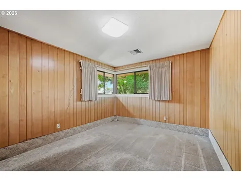 825 Louis Street Eugene OR 97402