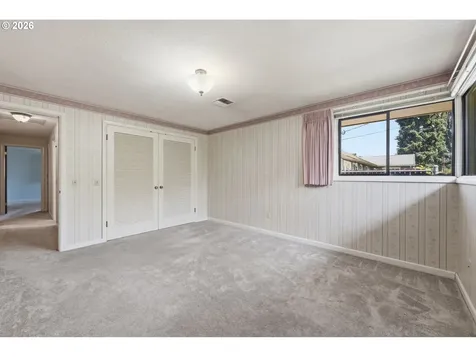 825 Louis Street Eugene OR 97402