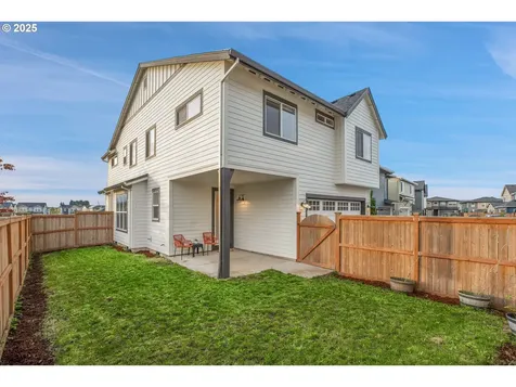 3985 SE Lostine Lane Hillsboro OR 97123