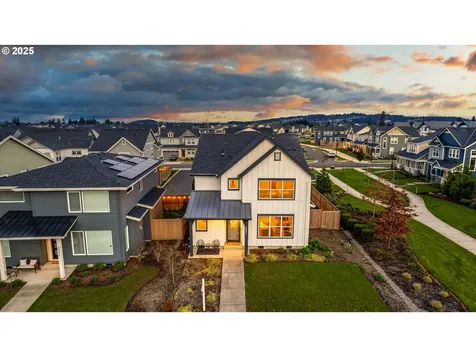 3985 SE Lostine Lane Hillsboro OR 97123