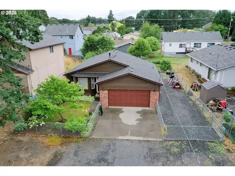 355 S 13th Street St. Helens OR 97051