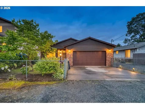 355 S 13th Street St. Helens OR 97051