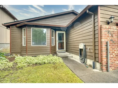 355 S 13th Street St. Helens OR 97051