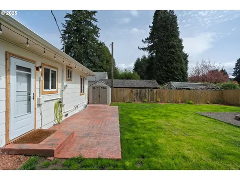 108 Williams Avenue Kelso WA 98626