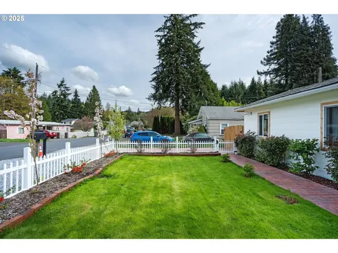 108 Williams Avenue Kelso WA 98626