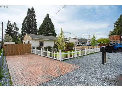 108 Williams Avenue Kelso WA 98626