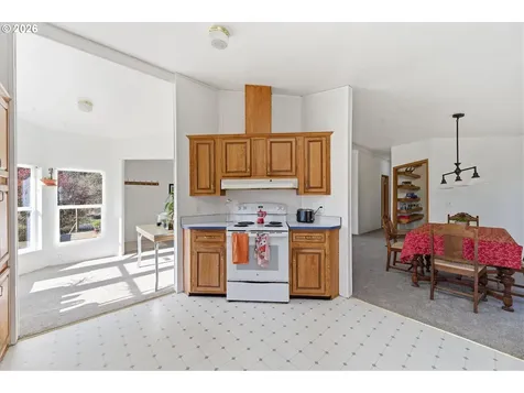 25205 NW Mount Richmond Road Yamhill OR 97148