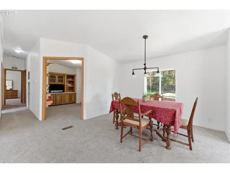 25205 NW Mount Richmond Road Yamhill OR 97148